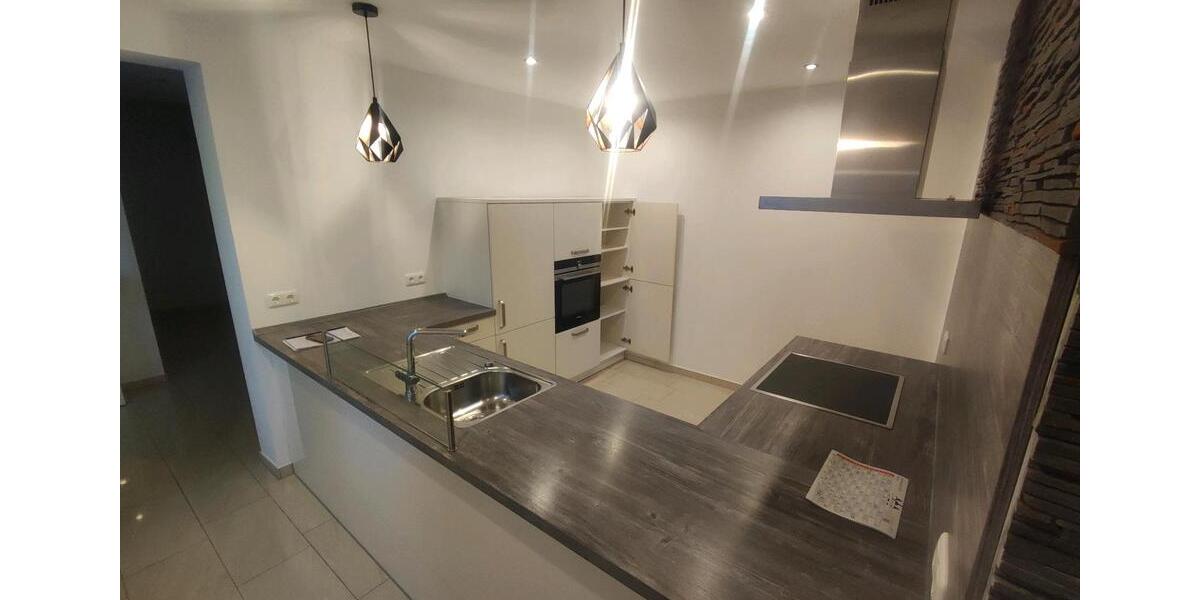 Etagenwohnung Hallstadt - 2.5 Zimmer, 84 m&sup2;, 1.020&euro; | Angebot:24703615