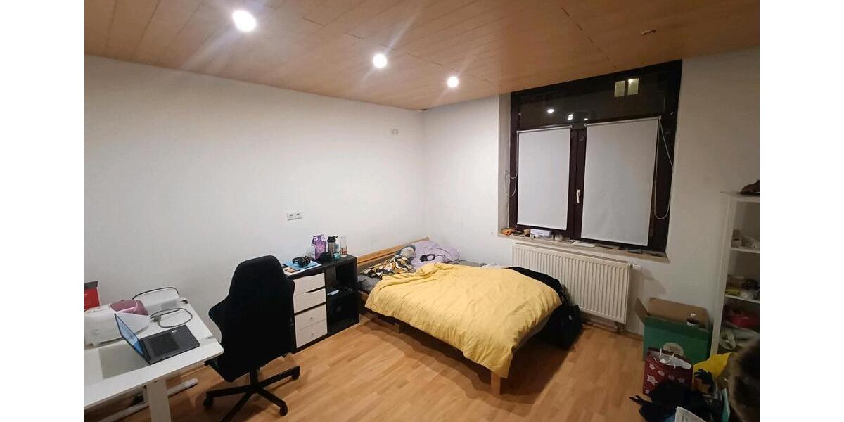 WG-Zimmer in 4er-WG am Willy-Brandt-Platz 1 zimmer