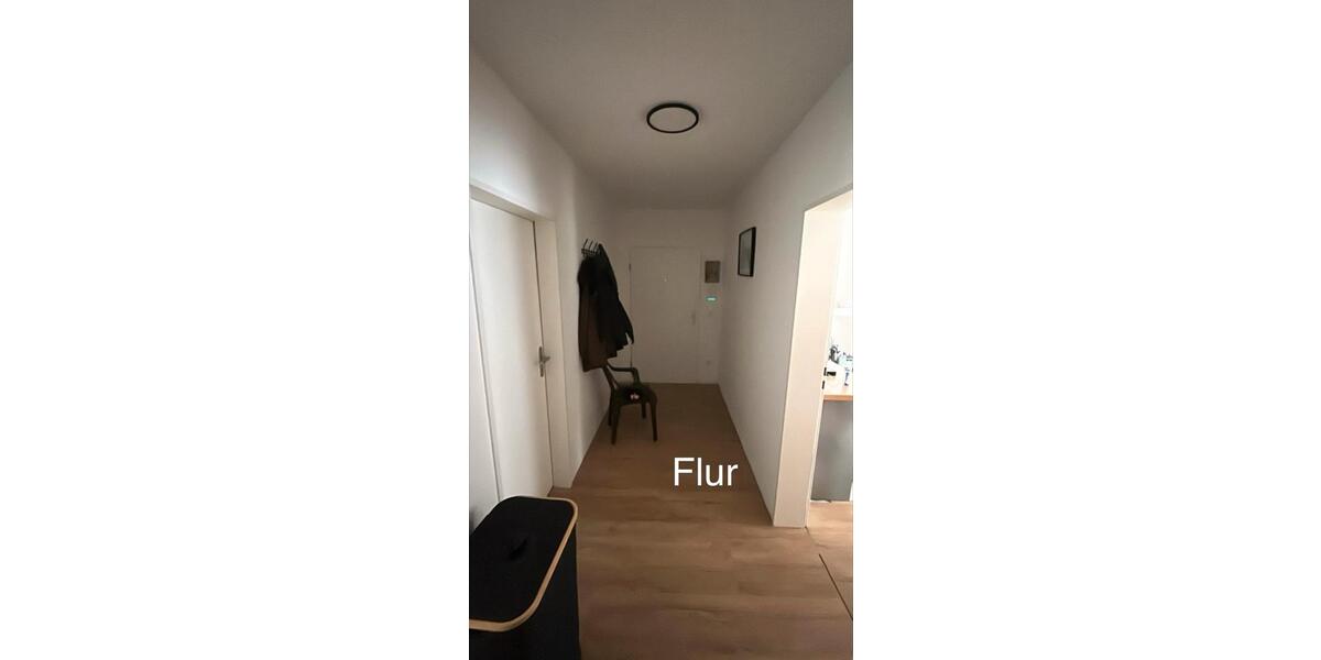 Etagenwohnung Duisburg Mittelmeiderich - 4 Zimmer, 93 m&sup2;, 1.150&euro; | Angebot:26683008