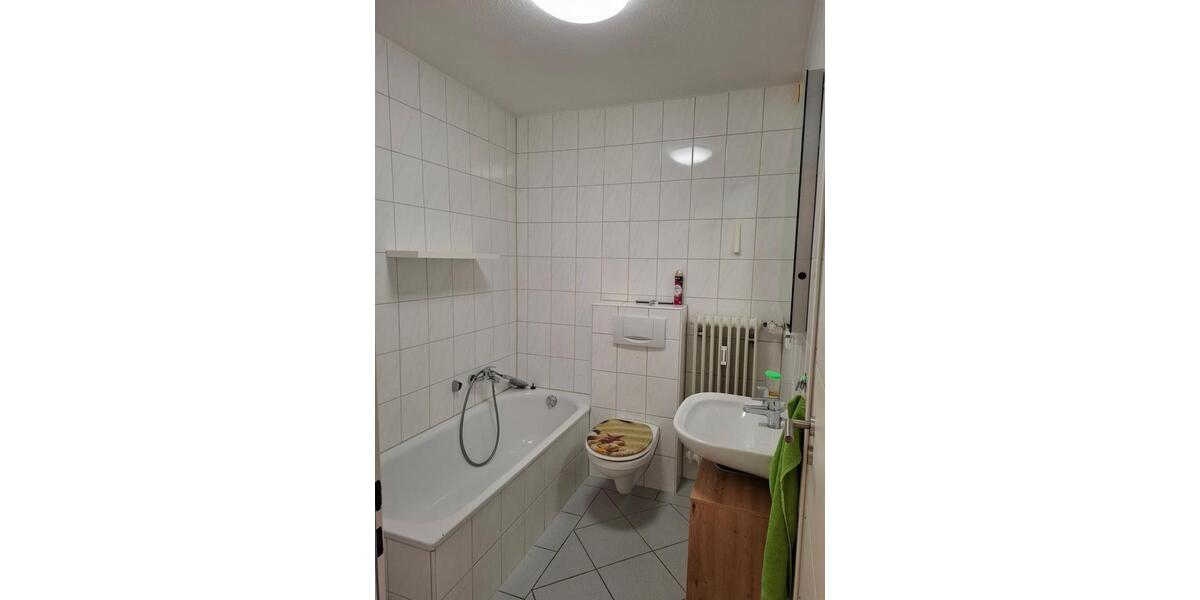 Erdgeschoßwohnung Triberg im Schwarzwald - 3.5 Zimmer, 85 m&sup2;, 680&euro; | Angebot:24806012