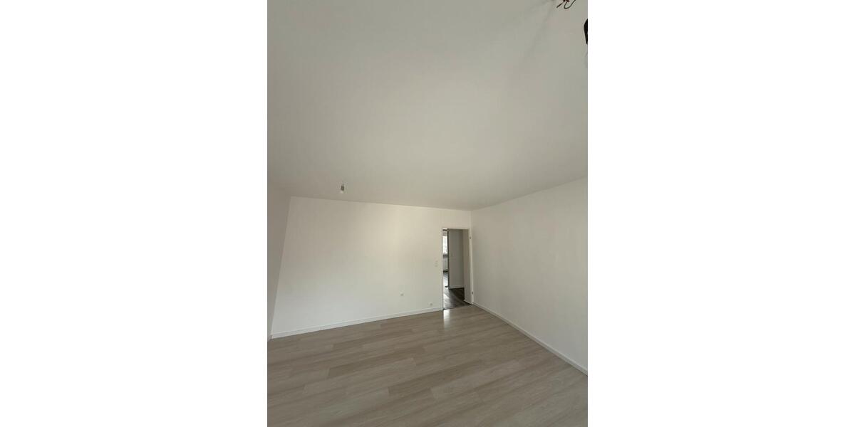 Etagenwohnung Bad Kreuznach - 2 Zimmer, 73 m&sup2;, 970&euro; | Angebot:26040612