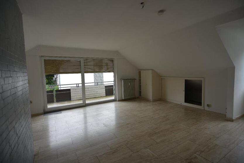 Dachgeschoßwohung zimmer
