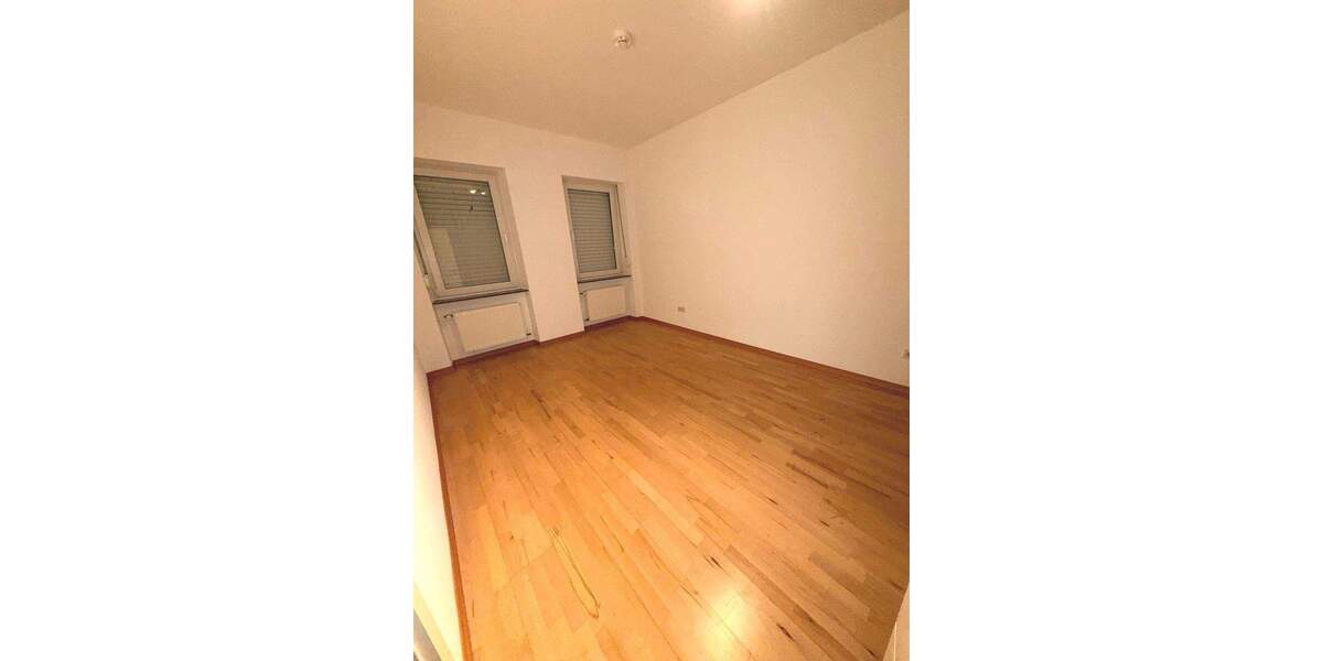 Etagenwohnung Schweich - 2 Zimmer, 73 m&sup2;, 670&euro; | Angebot:26154844