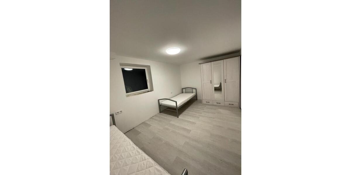 Wohnen auf Zeit Heinsberg - 4 Zimmer, 120 m&sup2;, 600&euro; | Angebot:17959627
