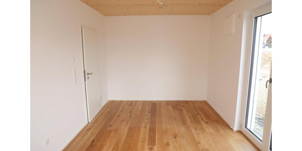 Etagenwohnung Gunzenhausen - 3 Zimmer, 77 m&sup2;, 1.000&euro; | Angebot:24875632