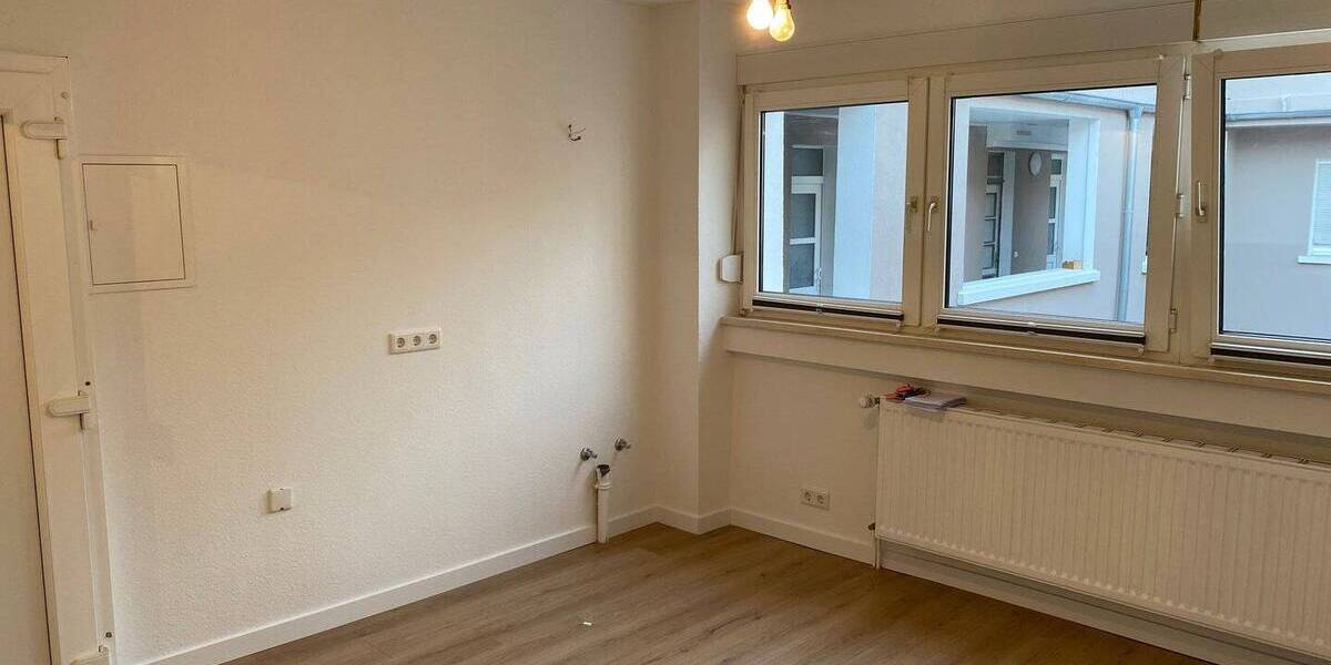Etagenwohnung Mainz Weisenau - 2 Zimmer, 43 m&sup2;, 810&euro; | Angebot:26026579