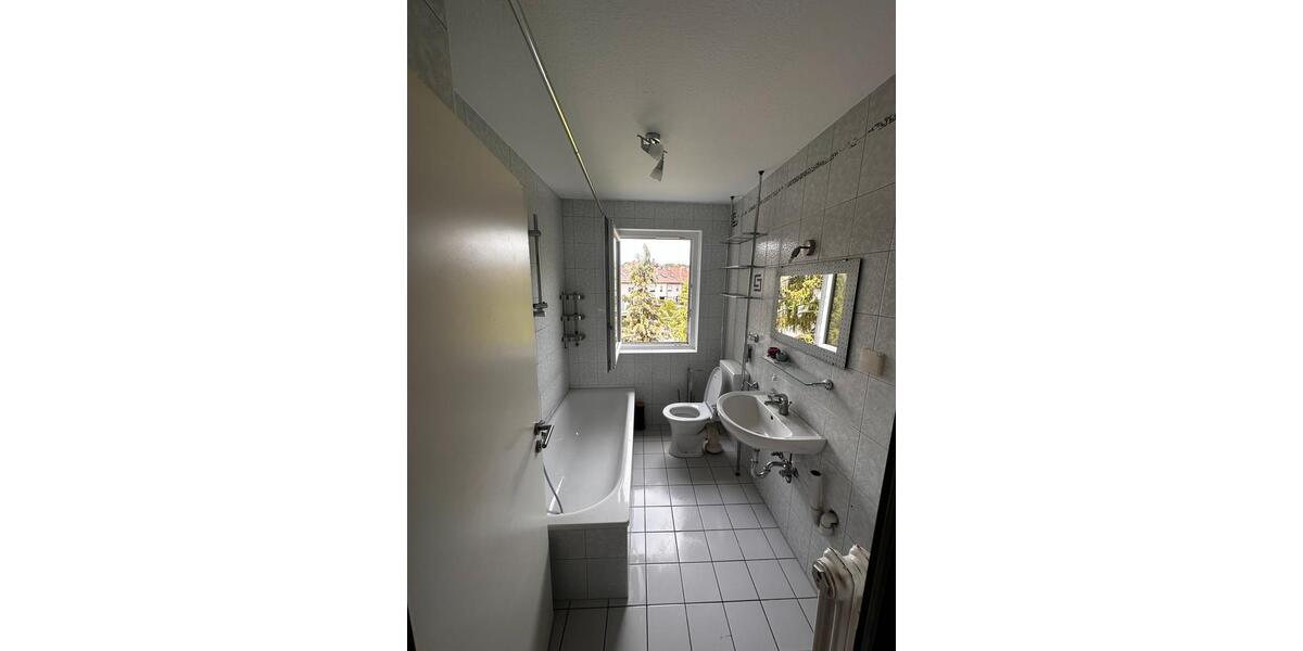 Etagenwohnung Gerbrunn - 1 Zimmer, 16 m&sup2;, 499&euro; | Angebot:25811057