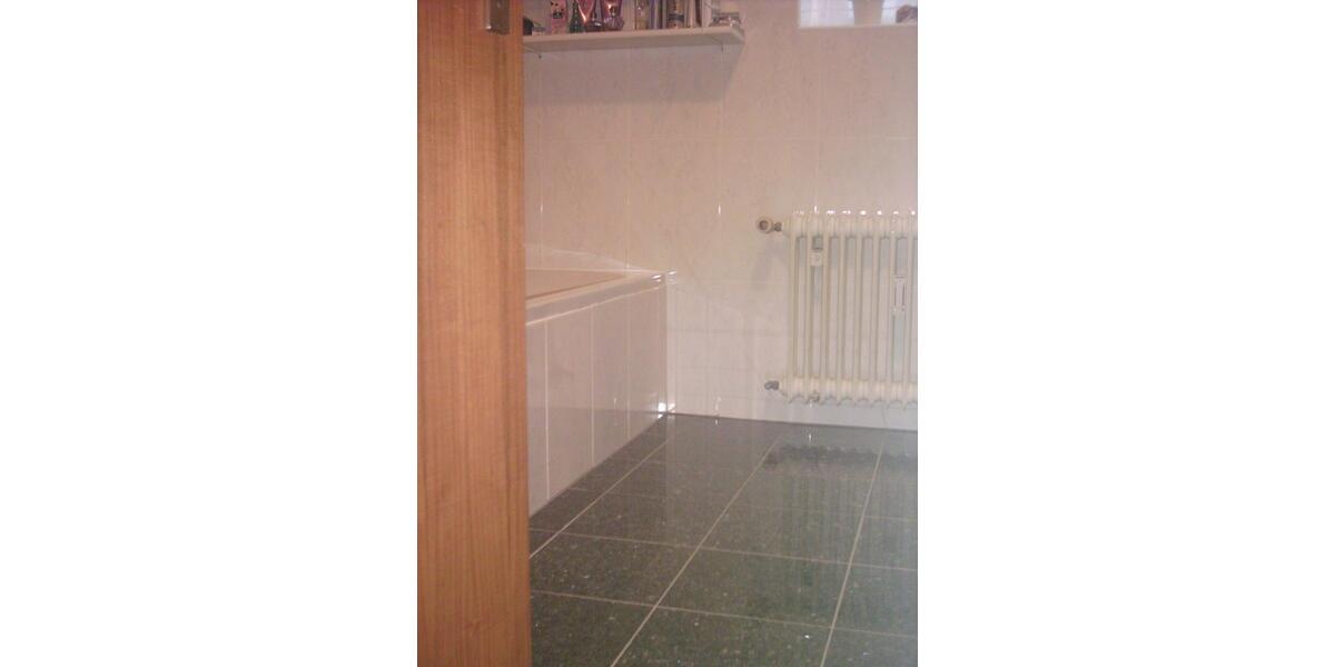 Dachgeschoßwohnung Meinerzhagen - 2 Zimmer, 73 m&sup2;, 725&euro; | Angebot:25402760