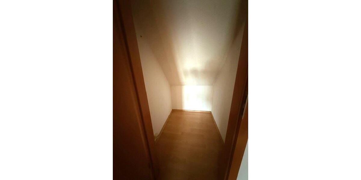 Dachgeschoßwohnung Wolmirstedt - 2 Zimmer, 51 m&sup2;, 335&euro; | Angebot:23964918