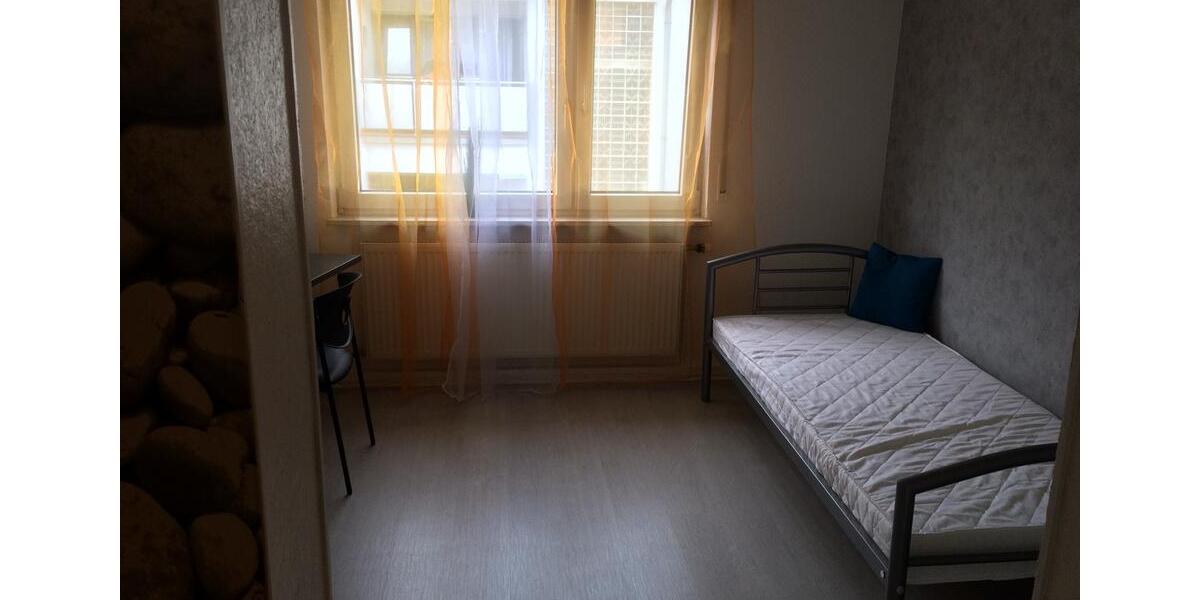 Wohnen auf Zeit Karlsruhe Knielingen - 4 Zimmer, 25 m&sup2;, 499&euro; | Angebot:25863892