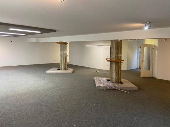 VB3774 Schöne Büro- oder Ausstellungsfläche im Souterrain ca. 20 km west. von Regensburg
