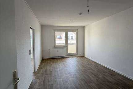 Wohnung Gera Ostviertel - 2 Zimmer, 54 m&sup2;, 335&euro; | Angebot:26178394