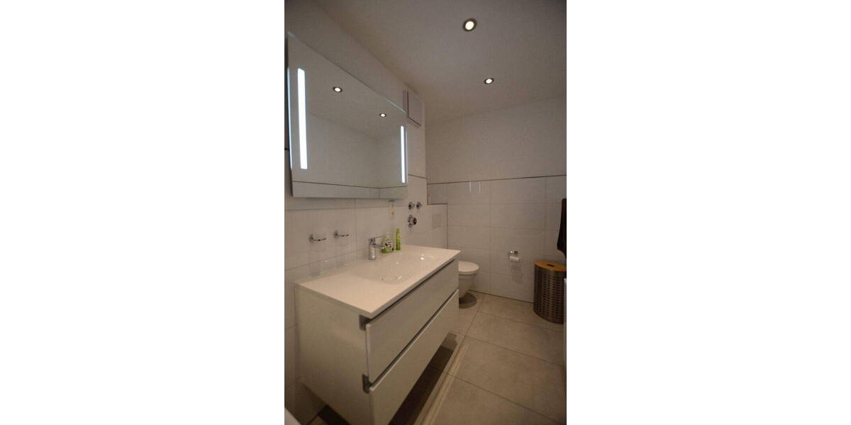 Etagenwohnung München Schwabing-West - 3 Zimmer, 100 m&sup2;, 2.600&euro; | Angebot:26780216