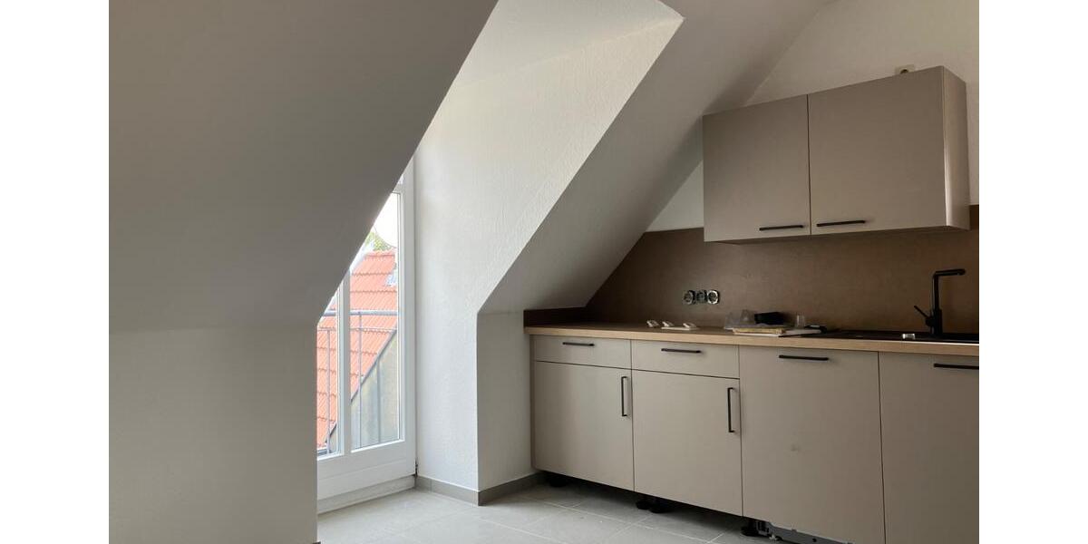 Dachgeschoßwohnung Bad Neustadt an der Saale - 3 Zimmer, 72 m&sup2;, 810&euro; | Angebot:23405922