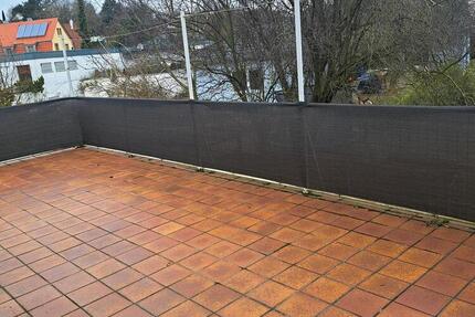 Wohnung Kitzingen - 3 Zimmer, 70 m&sup2;, 900&euro; | Angebot:24900641