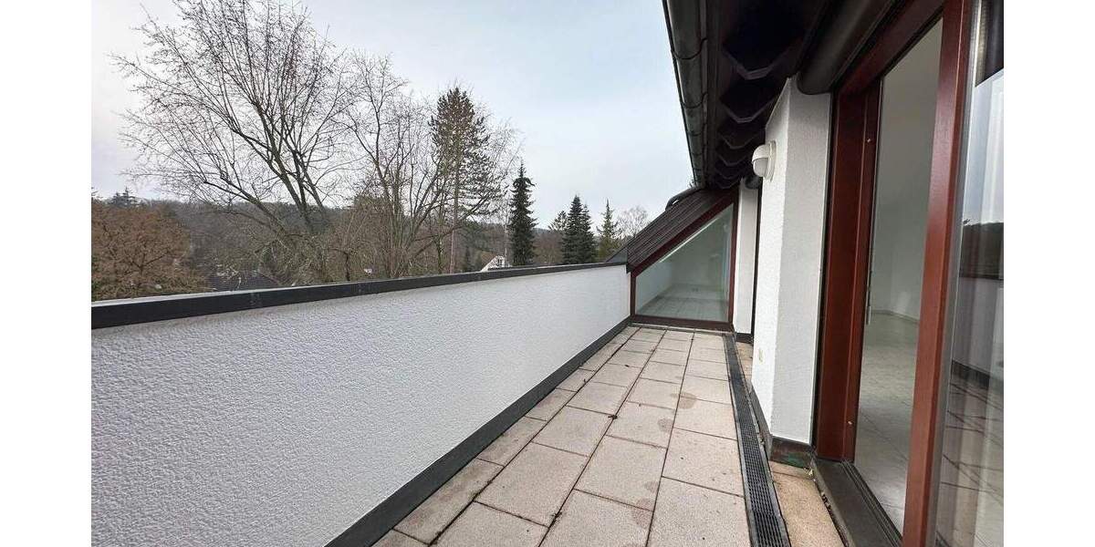 Etagenwohnung Stuttgart Schönberg - 3 Zimmer, 110 m&sup2;, 1.300&euro; | Angebot:24827277