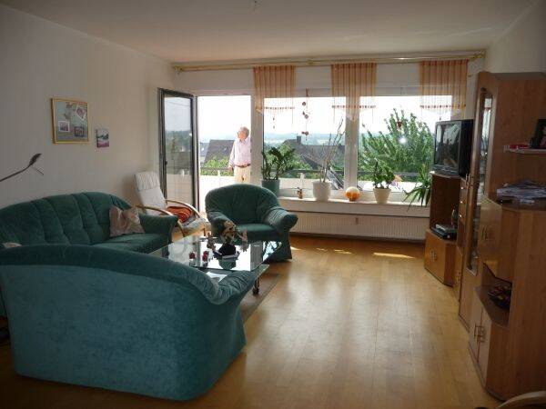 Etagenwohnung Enger Dreyen - 3 Zimmer, 95 m&sup2;, 665&euro; | Angebot:26160386