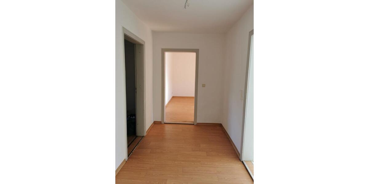 Etagenwohnung Bentwisch - 3 Zimmer, 73 m&sup2;, 480&euro; | Angebot:26002471