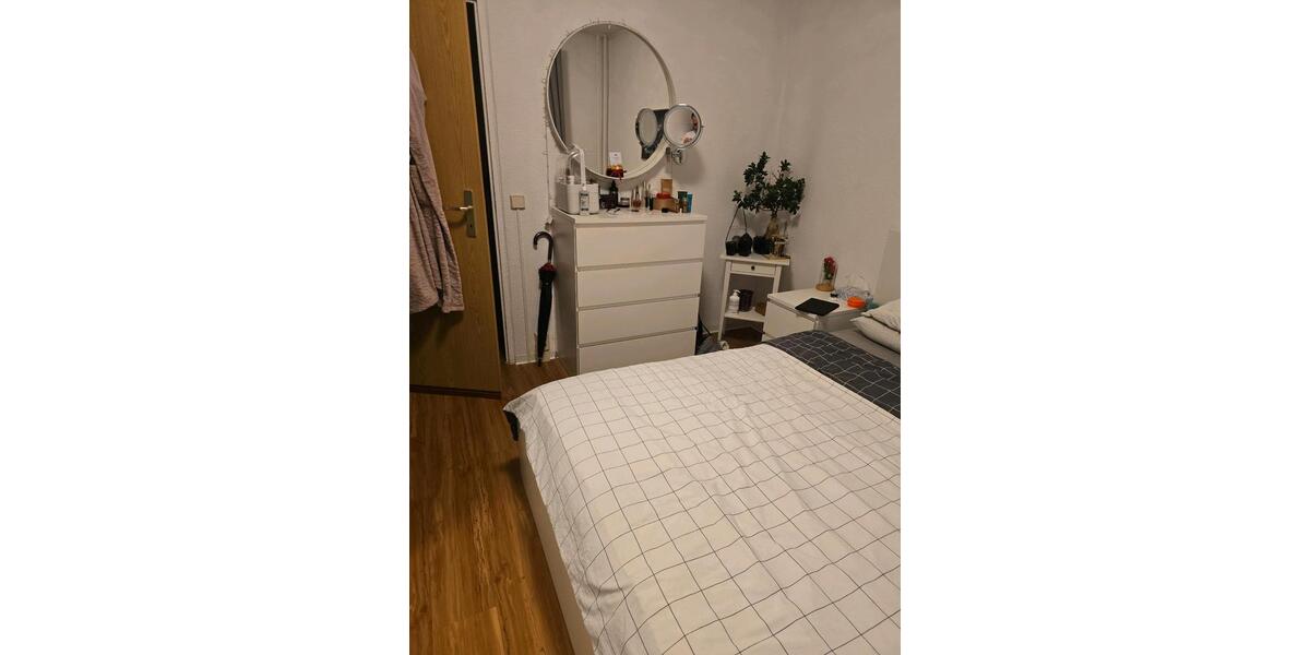 Etagenwohnung Rostock Hansaviertel - 3 Zimmer, 61 m&sup2;, 2.500&euro; | Angebot:25018147