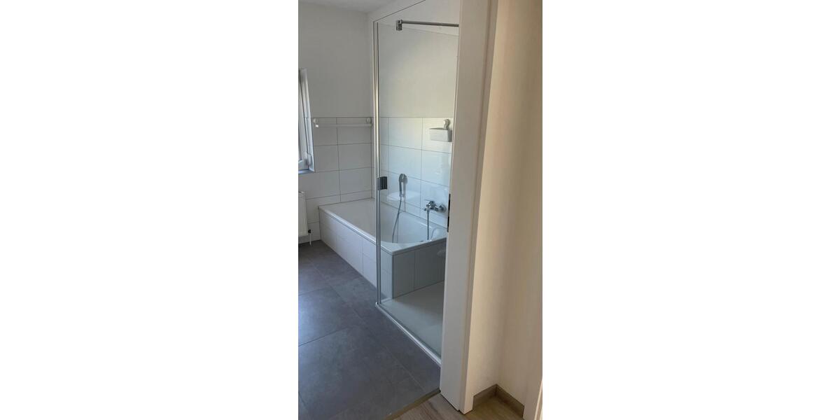 Erdgeschoßwohnung Morschen - 3 Zimmer, 84 m&sup2;, 715&euro; | Angebot:26330155