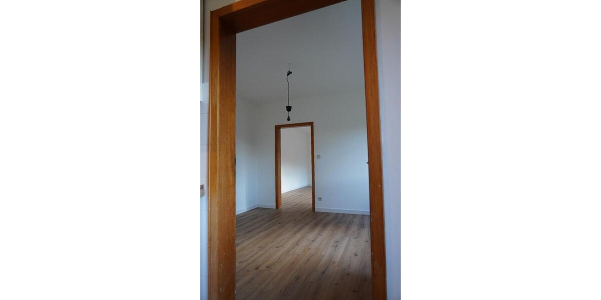 Erdgeschoßwohnung Mülheim an der Mosel - 4 Zimmer, 95 m&sup2;, 810&euro; | Angebot:25647042