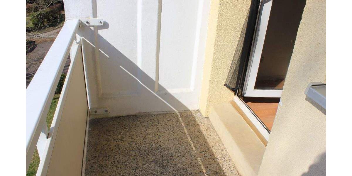 Etagenwohnung Altenburg - 3 Zimmer, 59 m&sup2;, 380&euro; | Angebot:25915504
