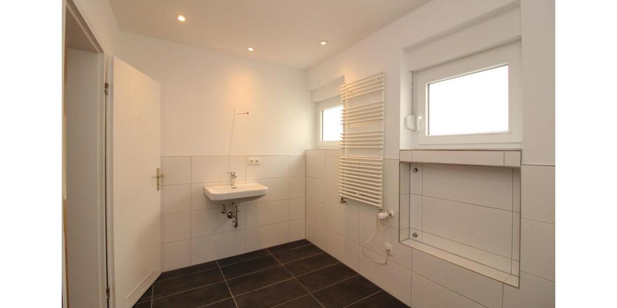 Traumhafte 4-Zimmer-Wohnung mit Gäste-WC und Stellplatz zum Erstbezug in Ludwigshafen 4 zimmer