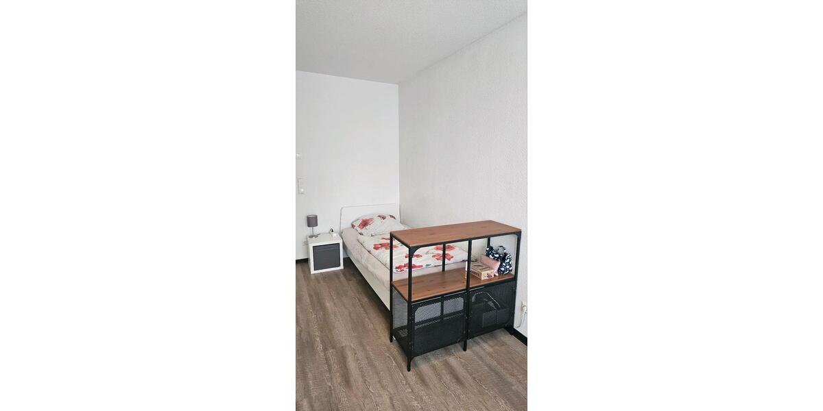 Wohnen auf Zeit Lingen (Ems) Damaschke - 1 Zimmer, 15 m&sup2;, 430&euro; | Angebot:26587647