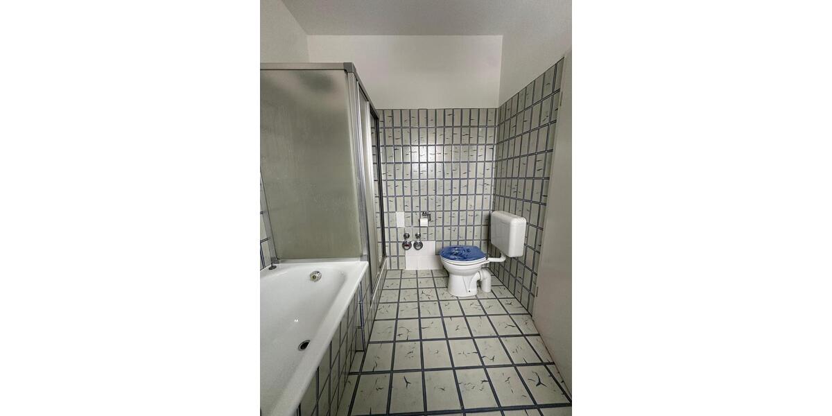 Erdgeschoßwohnung Birlenbach - 3 Zimmer, 103 m&sup2;, 770&euro; | Angebot:25752589