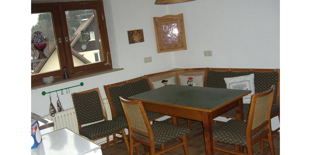 Dachgeschoßwohnung Bernau im Schwarzwald - 3 Zimmer, 70 m&sup2;, 450&euro; | Angebot:25934871