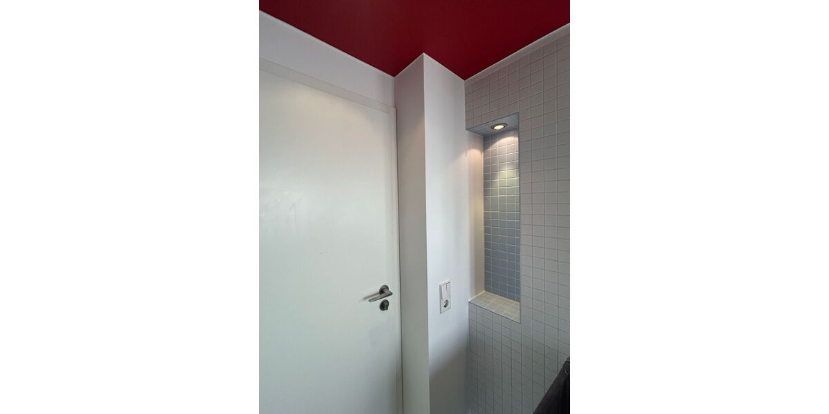 Zwei Zimmer mit Weitblick - Sanierte Wohnung im 1. OG und Balkon - Appartement Stuttgart Botnang | Angebot:26623450