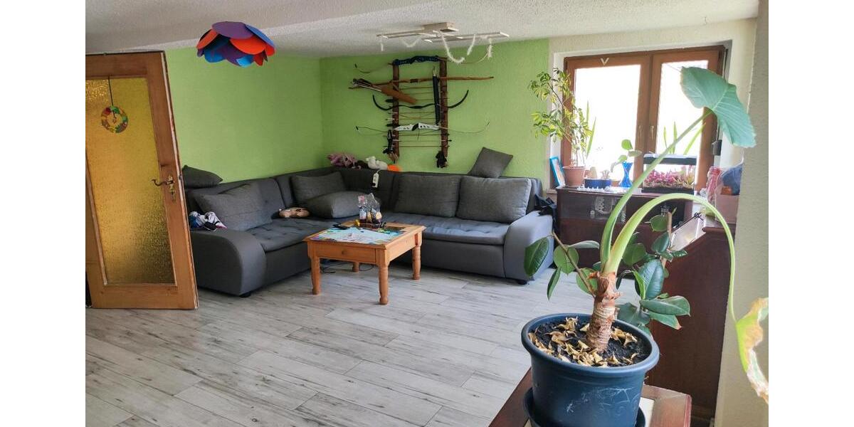 Etagenwohnung Nordhausen - 2 Zimmer, 60 m&sup2;, 450&euro; | Angebot:26272025