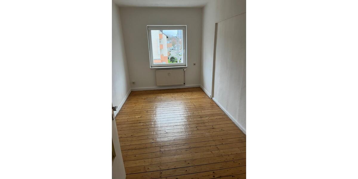 Etagenwohnung Dortmund Brackel - 3 Zimmer, 74 m&sup2;, 650&euro; | Angebot:26700906