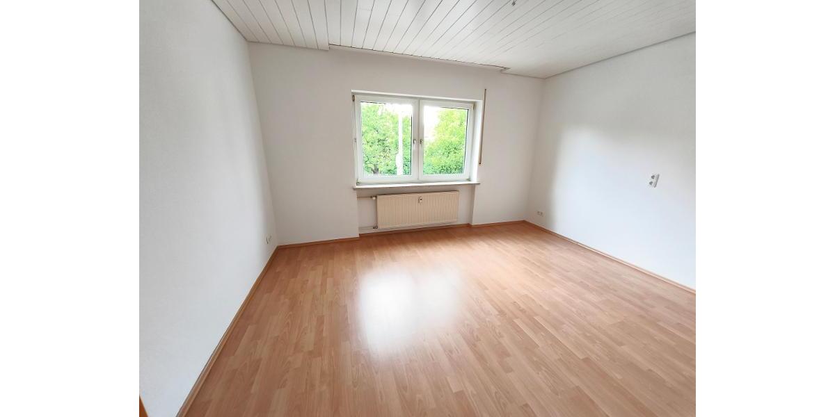 2 Zi. EG Wohnung mit Balkon - Etagenwohnung Pommersfelden | Angebot:25842014