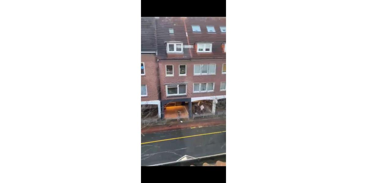 Dachgeschoßwohnung Emden - 3 Zimmer, 75 m&sup2;, 750&euro; | Angebot:26619808