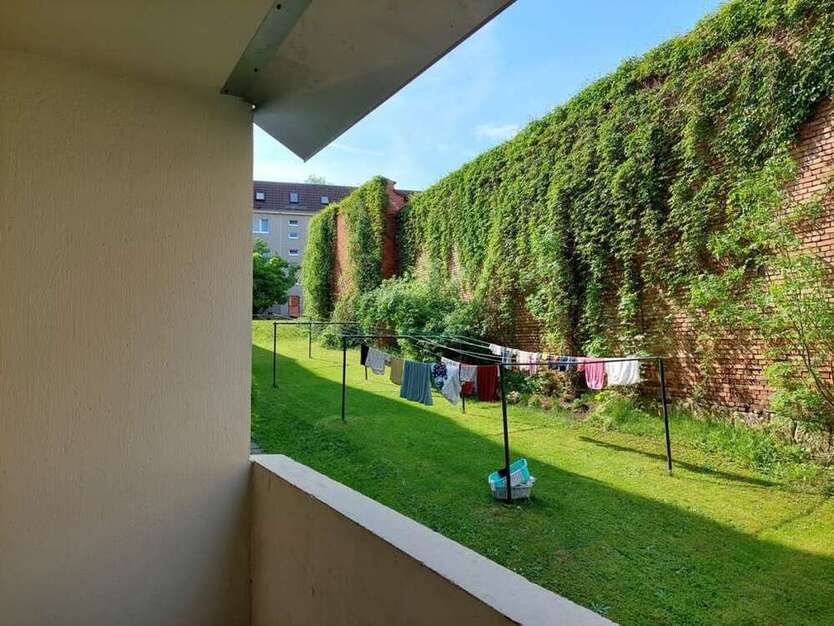 Wohnung zum Mieten in Suhl 253,53 € 37.88 m²