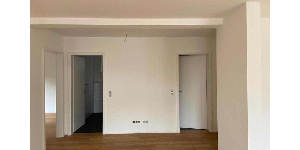 Erdgeschoßwohnung Bad Wildungen - 3 Zimmer, 105 m&sup2;, 1.260&euro; | Angebot:26495096