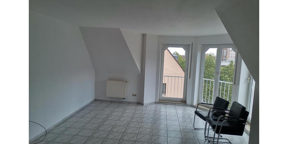 Dachgeschoßwohnung Schweinfurt Gartenstadt - 2 Zimmer, 47 m&sup2;, 725&euro; | Angebot:26637308