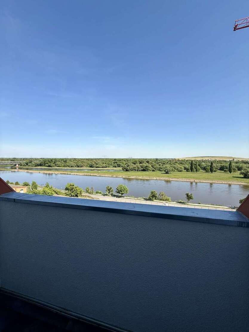 Wohnung zum Mieten in Sachsen-Anhalt - Magdeburg 580 € 56 m² 2 zimmer