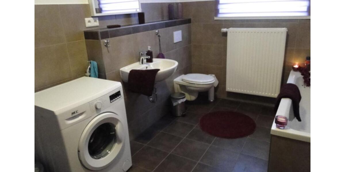 Dachgeschoßwohnung Jüterbog - 3 Zimmer, 107 m&sup2;, 1.175&euro; | Angebot:23068108