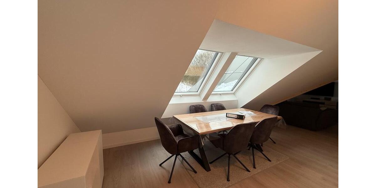 Dachgeschoßwohnung Olsberg - 3 Zimmer, 93 m&sup2;, 850&euro; | Angebot:24477254