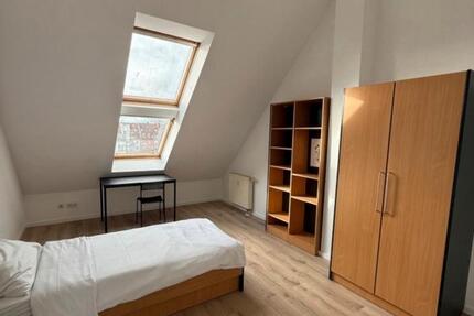 Wohnen auf Zeit Erfurt Johannesvorstadt - 4 Zimmer, 16 m&sup2;, 395&euro; | Angebot:26556897