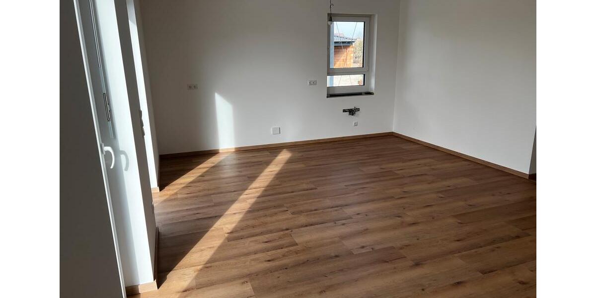 Erdgeschoßwohnung Rain - 2.5 Zimmer, 70 m&sup2;, 950&euro; | Angebot:25646756