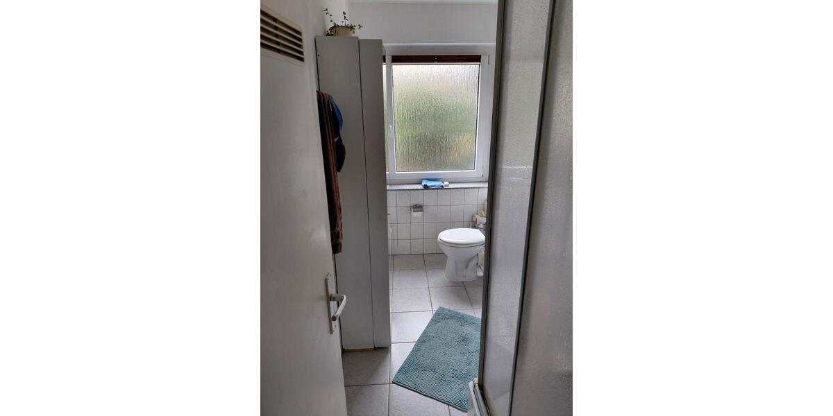 Erdgeschoßwohnung Remscheid - 1 Zimmer, 45 m&sup2;, 360&euro; | Angebot:26621376