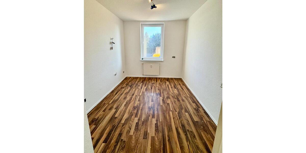 Erdgeschoßwohnung Gelsenkirchen Erle - 4 Zimmer, 98 m&sup2;, 750&euro; | Angebot:24847203