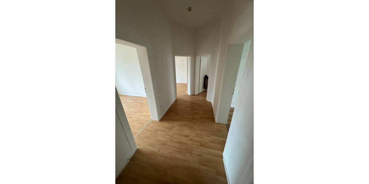 Etagenwohnung Hanau Lamboy - 3 Zimmer, 70 m&sup2;, 730&euro; | Angebot:26128052