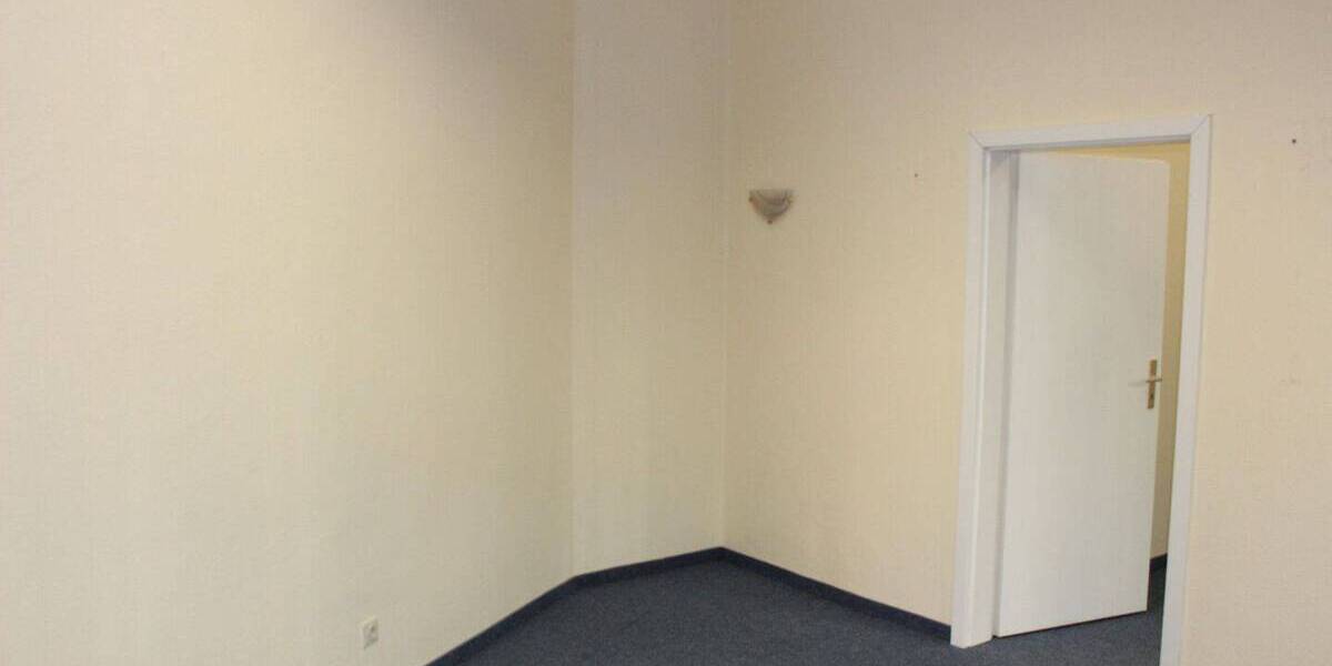 Gewerbeobjekt Görlitz Südstadt - 3 Zimmer, 68 m&sup2;, 340&euro; | Angebot:26189772