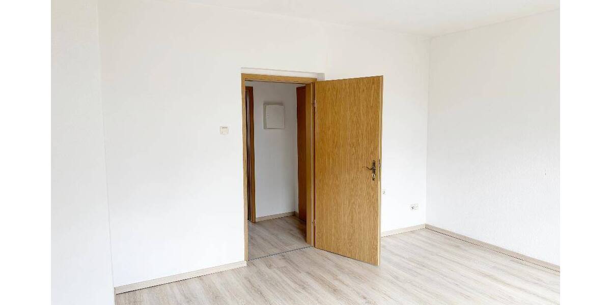 Etagenwohnung Nünchritz Merschwitz - 3 Zimmer, 62 m&sup2;, 320&euro; | Angebot:25998316