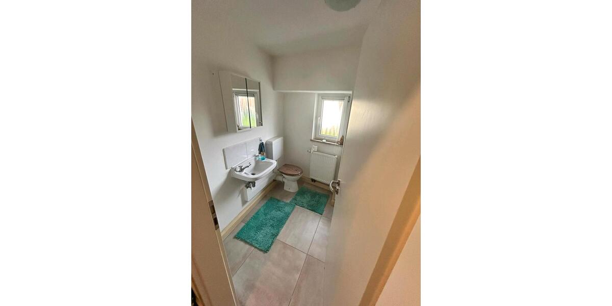 Erdgeschoßwohnung Scheinfeld - 3.5 Zimmer, 85 m&sup2;, 945&euro; | Angebot:24827221