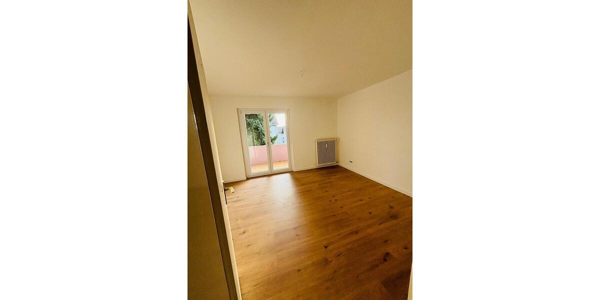 Etagenwohnung Külsheim - 3 Zimmer, 68 m&sup2;, 650&euro; | Angebot:26049612